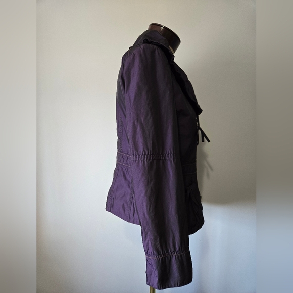 Crisca Purple Oversized Ruffle Neck Jacket. Size 8 - Picture 5 of 14